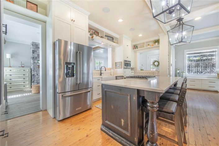 Image No.18-5 Bed House for sale