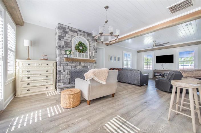 Image No.22-5 Bed House for sale