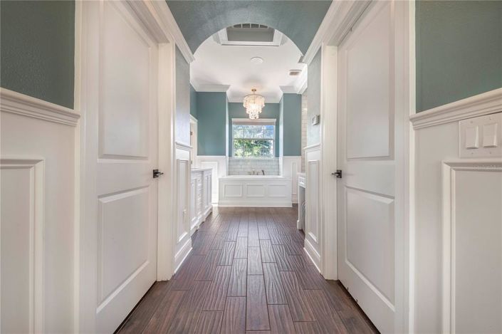 Image No.33-5 Bed House for sale