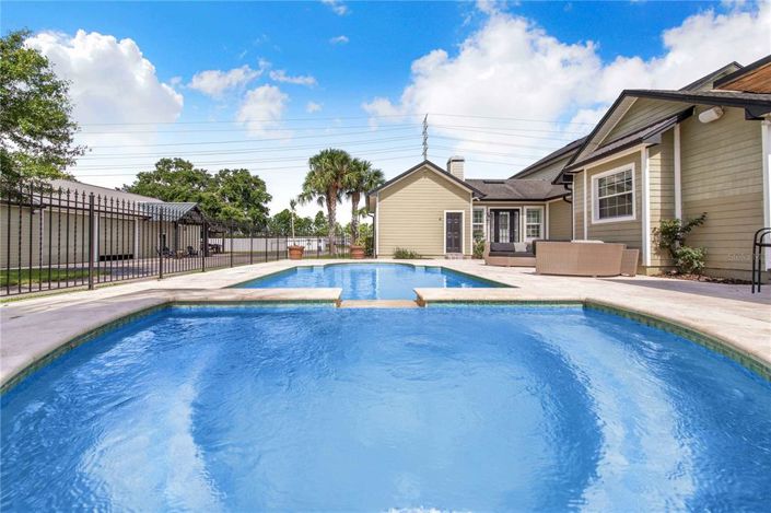 Image No.49-5 Bed House for sale