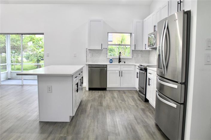 Image No.13-3 Bed House for sale