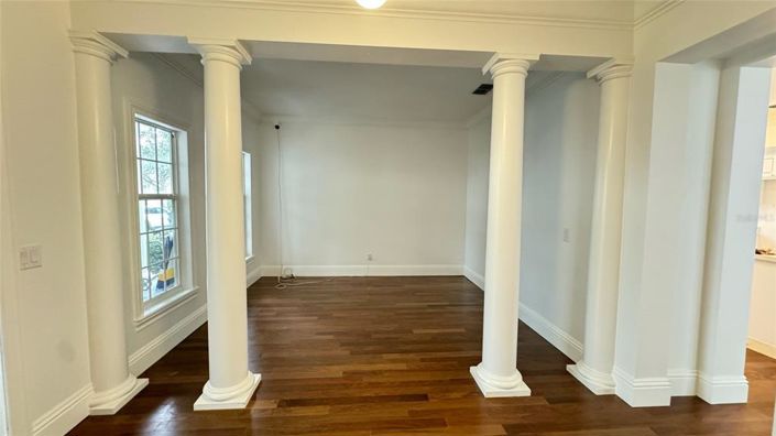 Image No.2-3 Bed House for sale