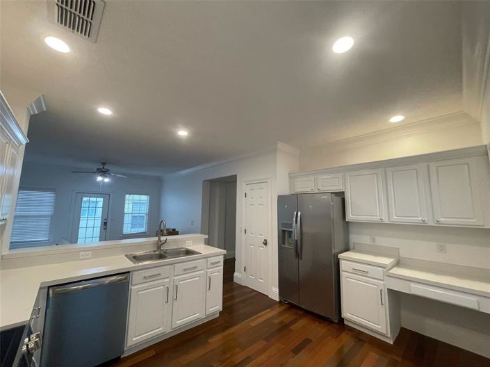 Image No.21-3 Bed House for sale