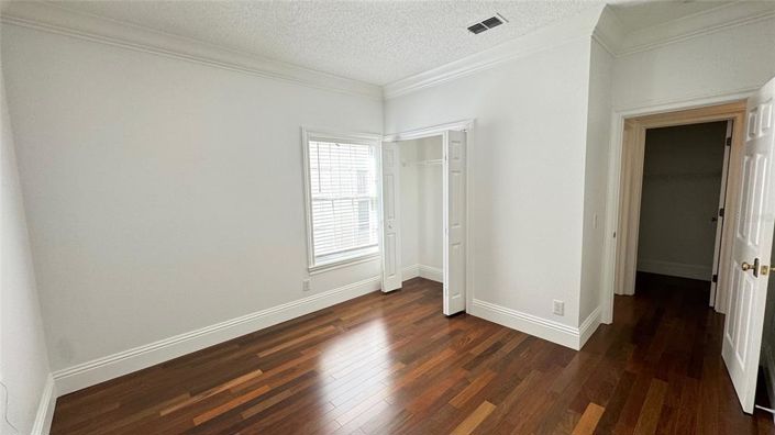 Image No.26-3 Bed House for sale