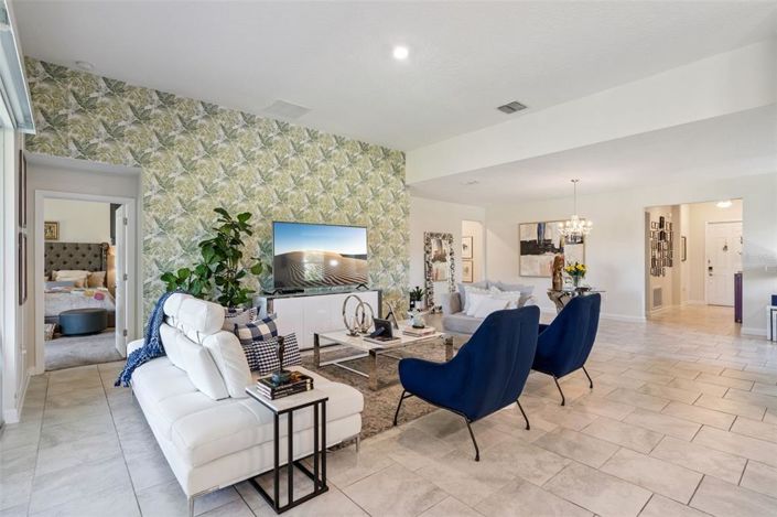 Image No.16-4 Bed House for sale