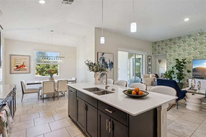 Image No.21-4 Bed House for sale