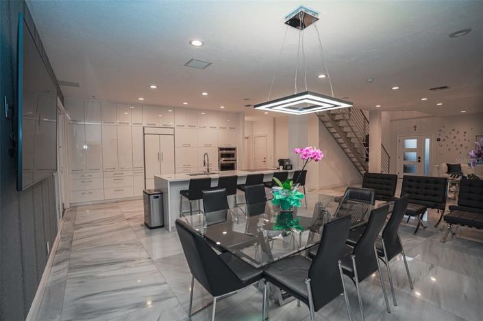 Image No.13-5 Bed House for sale