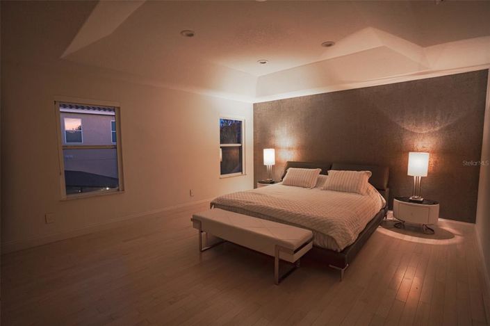 Image No.18-5 Bed House for sale