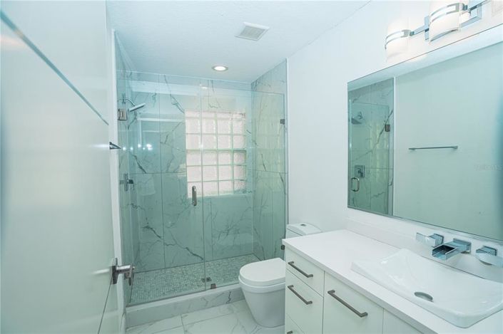 Image No.31-5 Bed House for sale