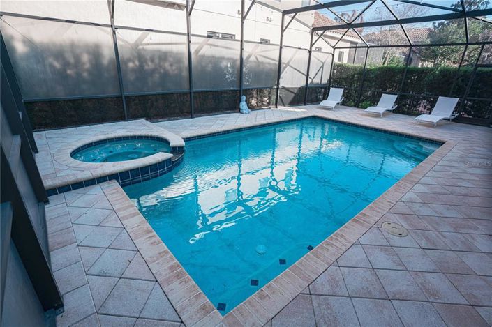 Image No.40-5 Bed House for sale