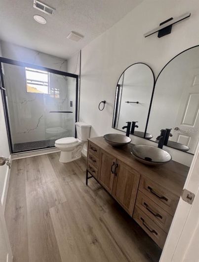 Image No.14-5 Bed House for sale