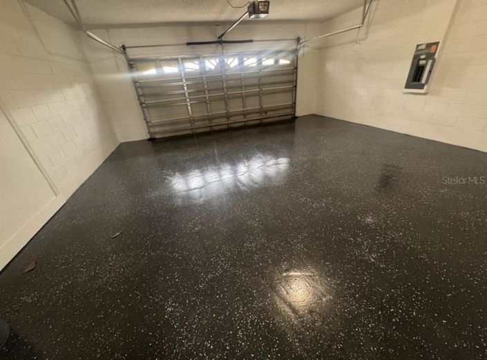 Image No.18-5 Bed House for sale