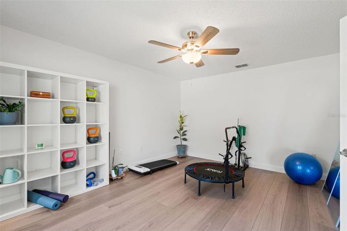 Image No.13-3 Bed House for sale