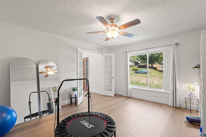 Image No.14-3 Bed House for sale