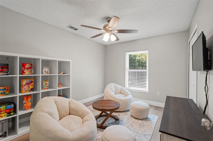 Image No.25-3 Bed House for sale