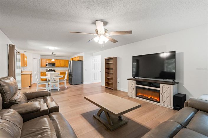 Image No.8-3 Bed House for sale