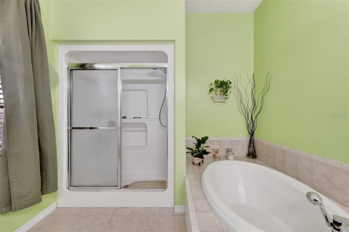 Image No.16-5 Bed House for sale