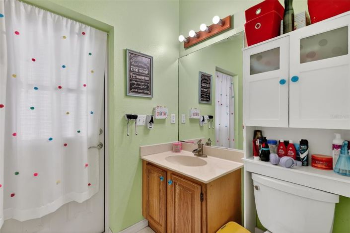 Image No.19-5 Bed House for sale