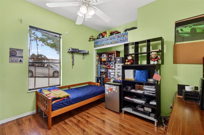 Image No.23-5 Bed House for sale