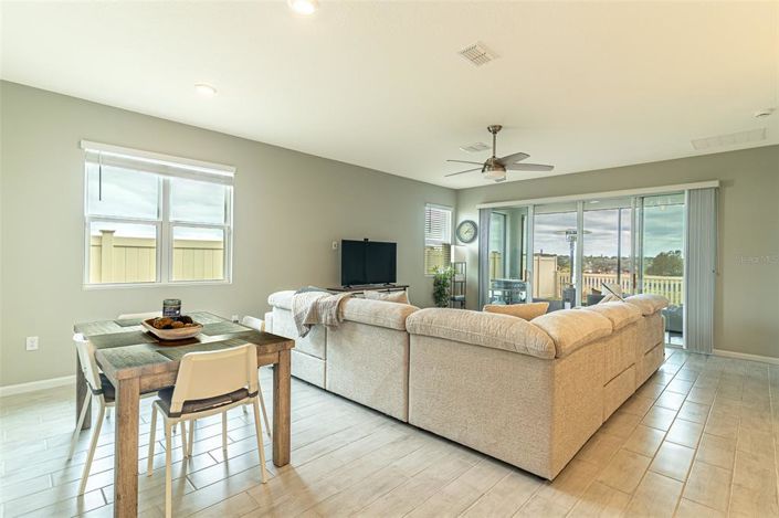 Image No.7-4 Bed House for sale