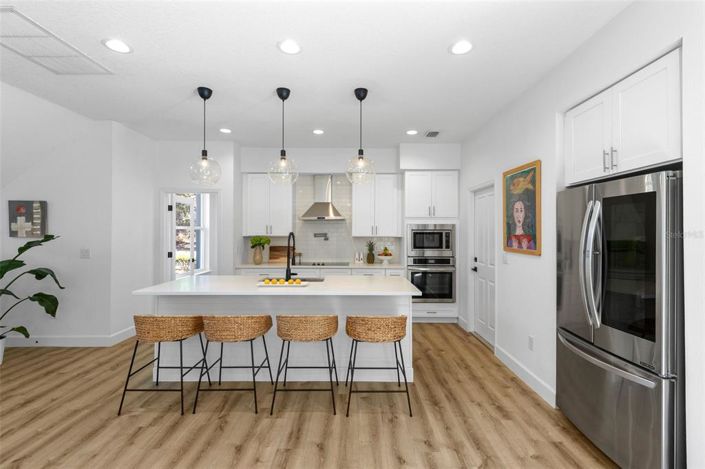 Image No.11-3 Bed House for sale