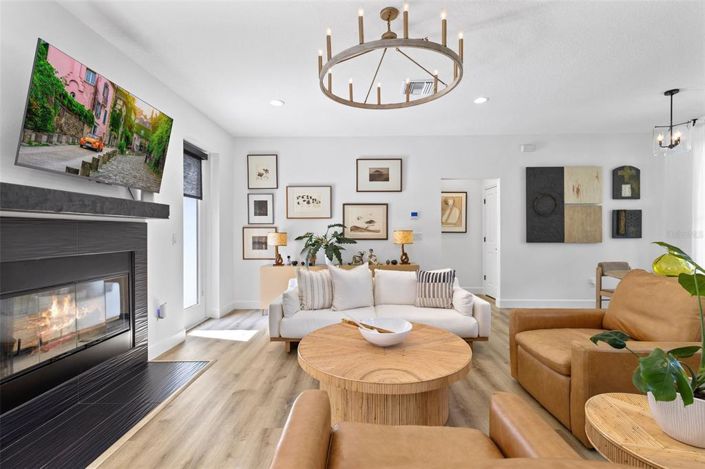 Image No.19-3 Bed House for sale