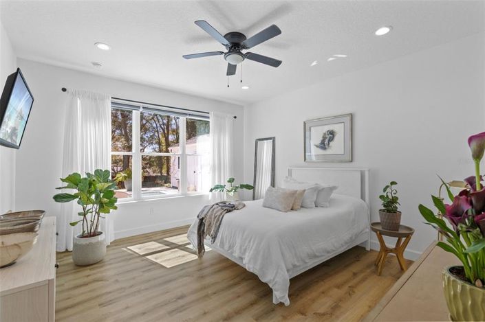 Image No.20-3 Bed House for sale