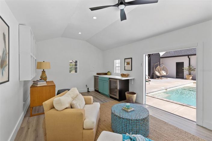 Image No.41-3 Bed House for sale