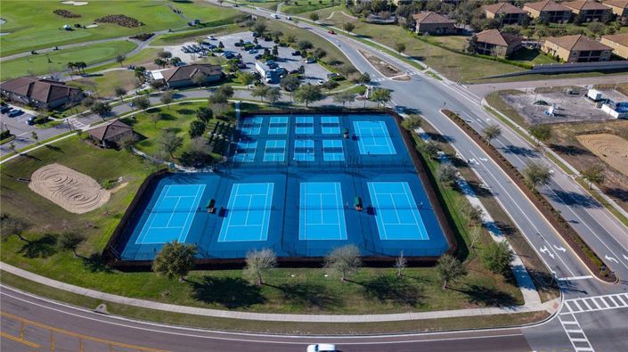 Image No.38-4 Bed Townhouse for sale