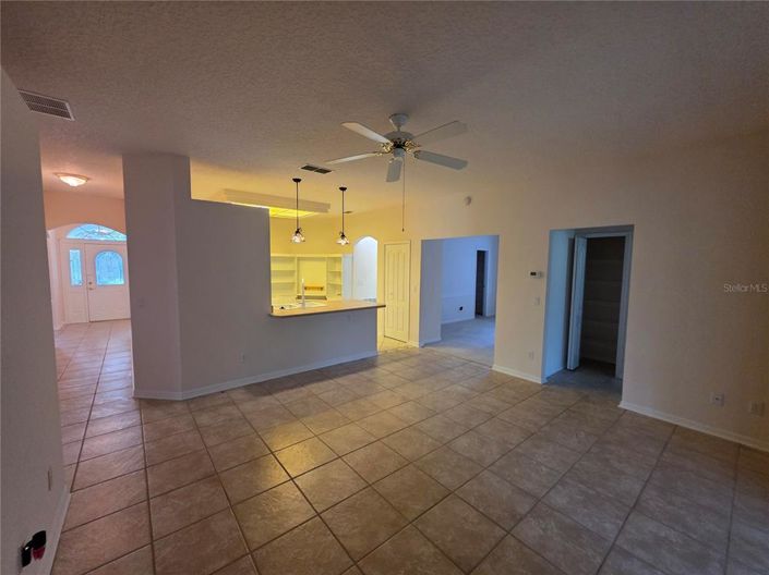 Image No.12-3 Bed House for sale