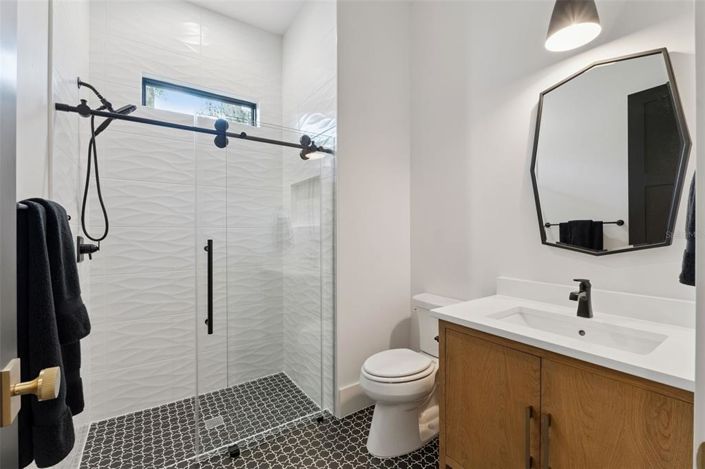 Image No.38-4 Bed House for sale