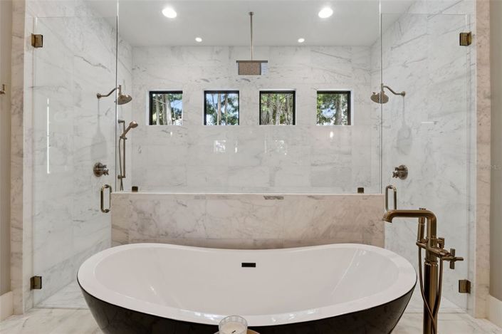 Image No.41-4 Bed House for sale