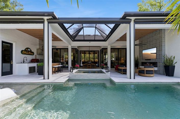 Image No.53-4 Bed House for sale