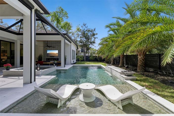 Image No.54-4 Bed House for sale