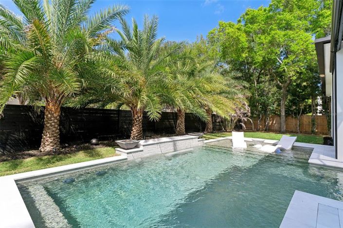 Image No.57-4 Bed House for sale