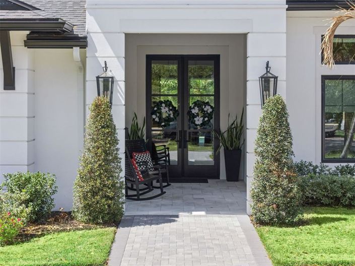 Image No.6-4 Bed House for sale