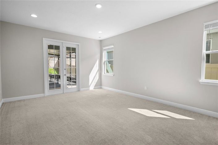 Image No.37-5 Bed House for sale