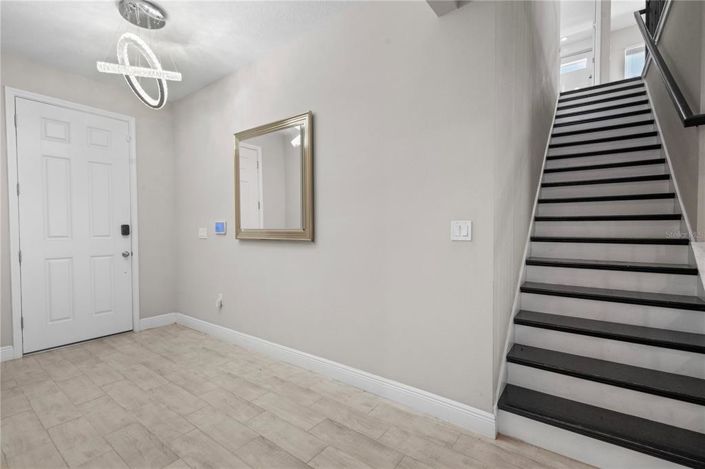 Image No.44-5 Bed House for sale