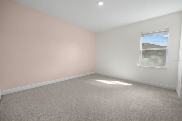 Image No.56-5 Bed House for sale