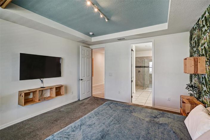 Image No.27-6 Bed House for sale