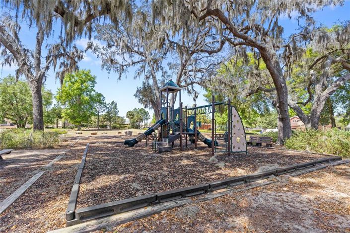 Image No.34-4 Bed House for sale