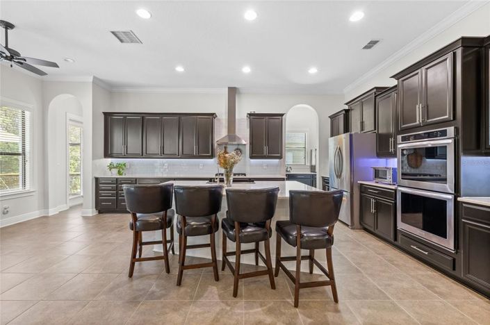 Image No.8-4 Bed House for sale