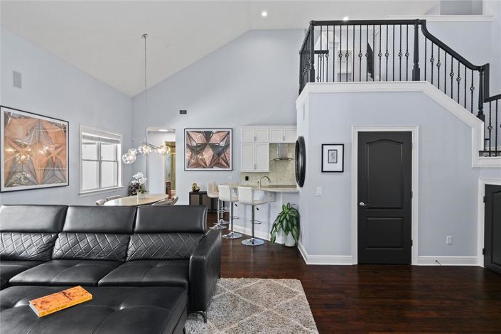 Image No.11-4 Bed House for sale