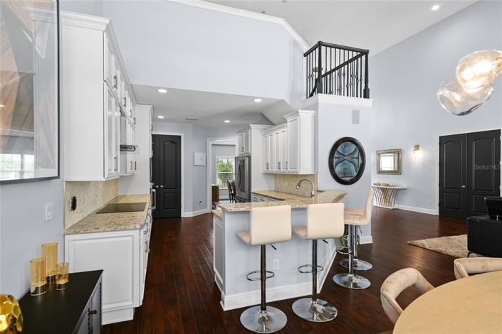 Image No.14-4 Bed House for sale