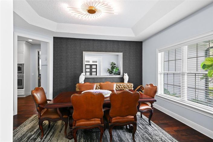 Image No.18-4 Bed House for sale