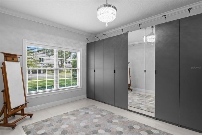 Image No.33-4 Bed House for sale