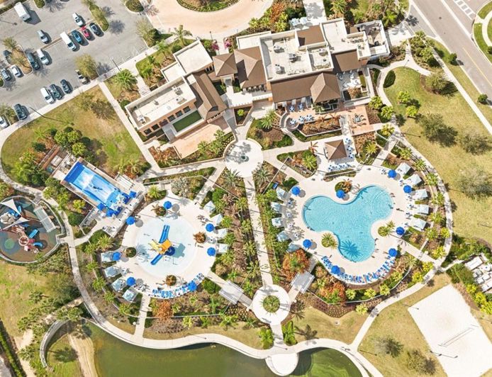 Image No.42-5 Bed Townhouse for sale