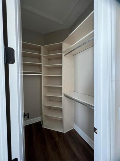 Image No.16-4 Bed House for sale