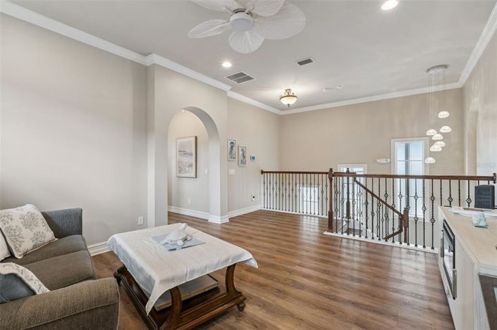 Image No.30-4 Bed House for sale