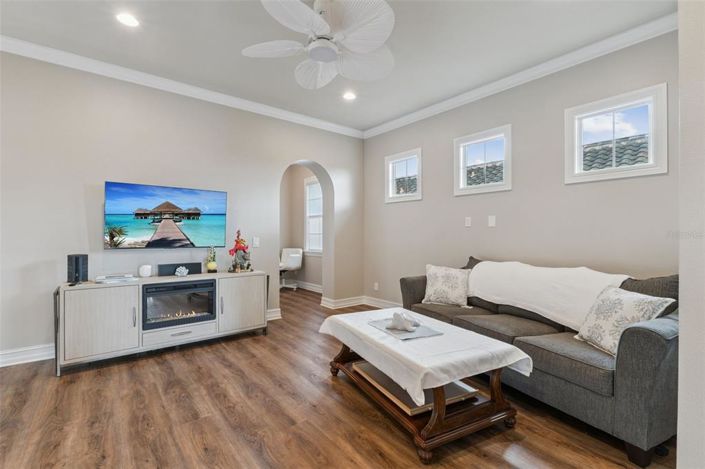 Image No.31-4 Bed House for sale